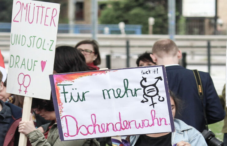 NRW und Aachen: Wie Politiker Kinder mit Sex konfrontieren